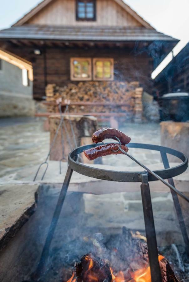 Drevenica Traditional Cottage Old Centre 斯祖贝莱克 外观 照片